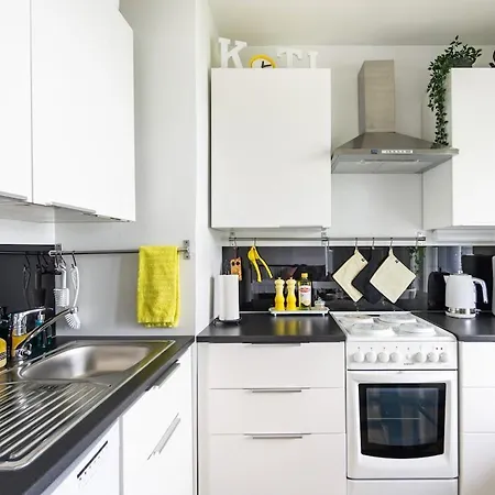 Bright City-centre With View And Parking - Haaris Τάμπερε