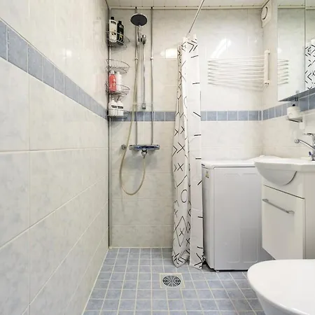 Bright City-centre With View And Parking - Haaris Huoneisto