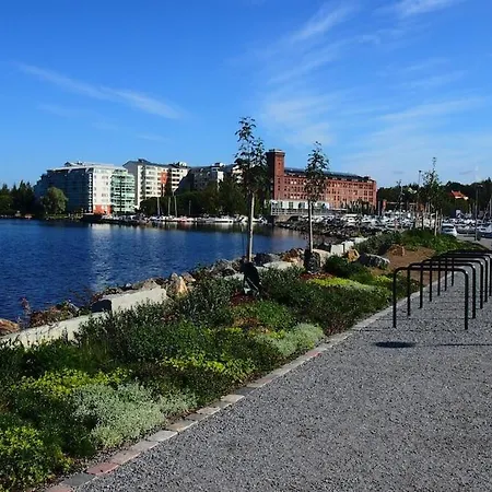 Bright City-centre With View And Parking - Haaris Huoneisto