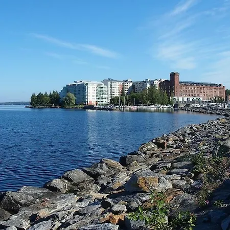 Huoneisto Bright City-centre With View And Parking - Haaris *