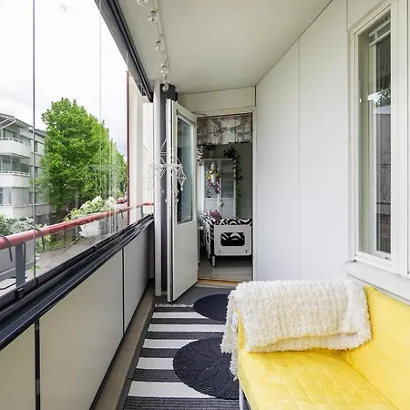Bright City-centre With View And Parking - Haaris Huoneisto *