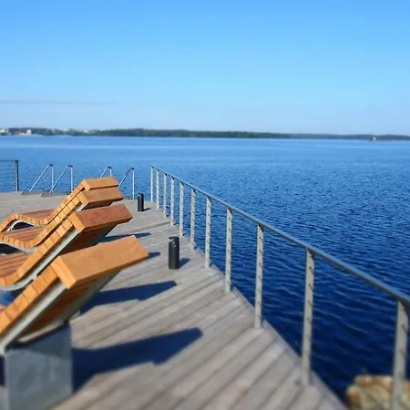 Bright City-centre With View And Parking - Haaris Huoneisto Tampere
