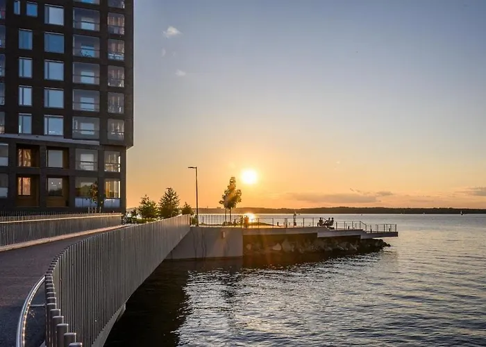 Апартаменты Bright City-centre With View And Parking - Haaris *