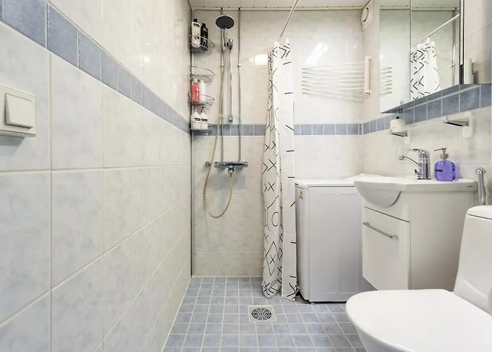 Bright City-centre With View And Parking - Haaris Апартаменты