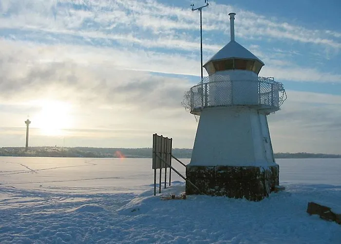 Bright City-centre With View And Parking - Haaris *