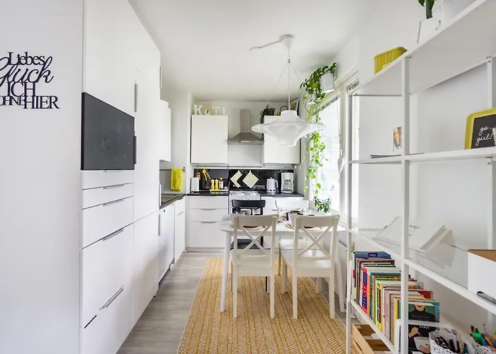 Bright City-centre With View And Parking - Haaris Διαμέρισμα *