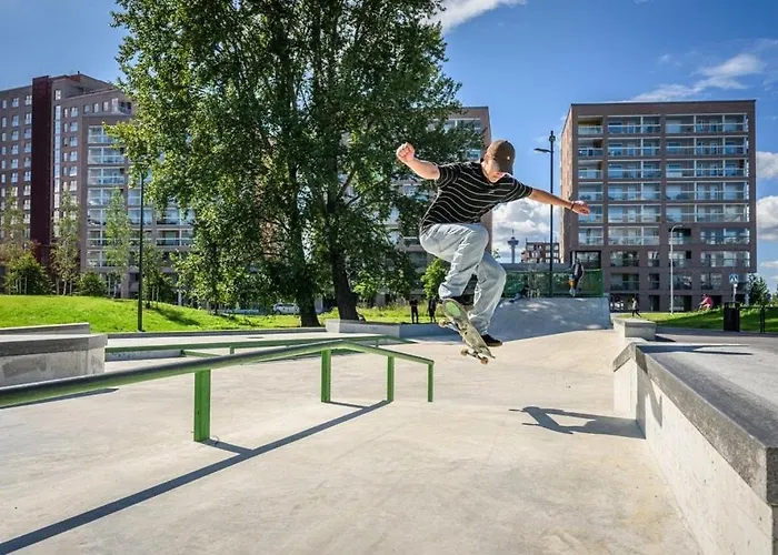 Bright City-centre With View And Parking - Haaris Апартаменты