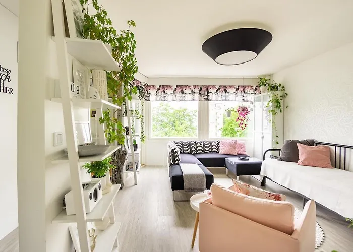 Bright City-centre With View And Parking - Haaris Апартаменты